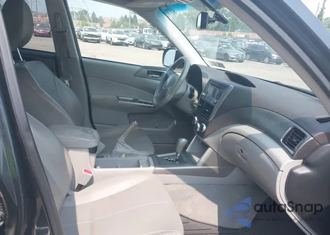 2009 Subaru Forester 2.5X Limited z USA, uszkodzony, nr VIN JF2SH64699H740438